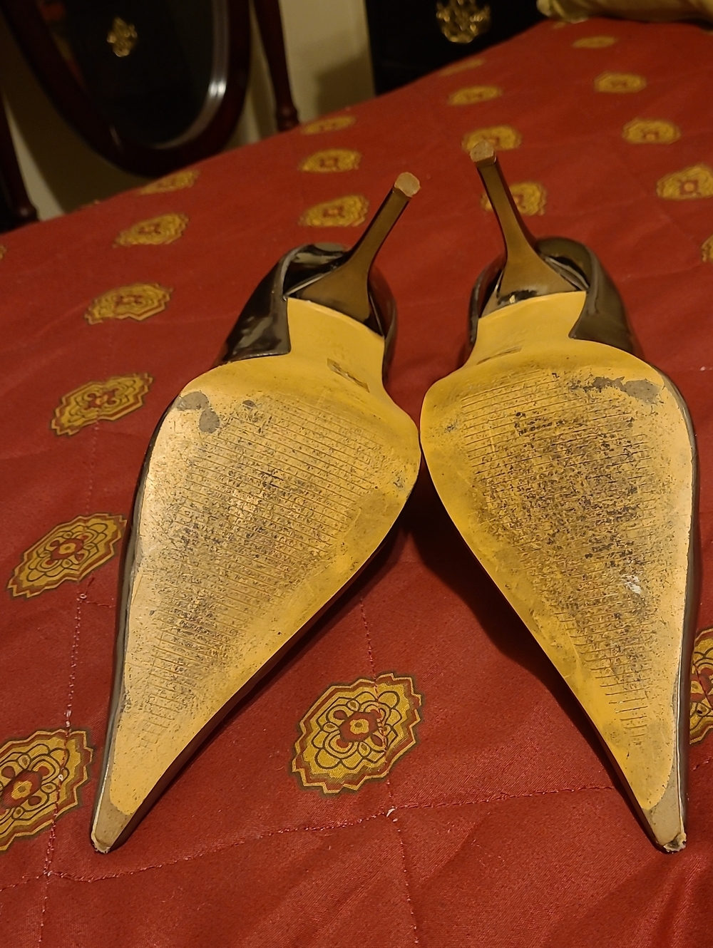 Shoes - Picture 2 of 4